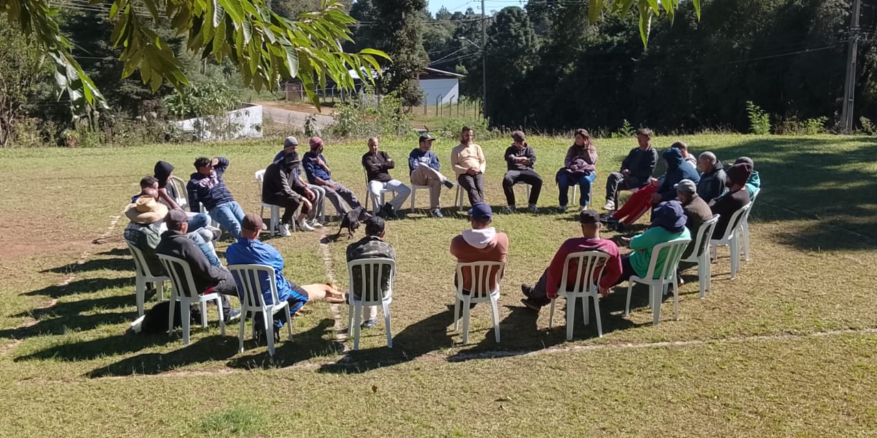 GRUPO TERAPÊUTICO – Psicóloga Adriana
