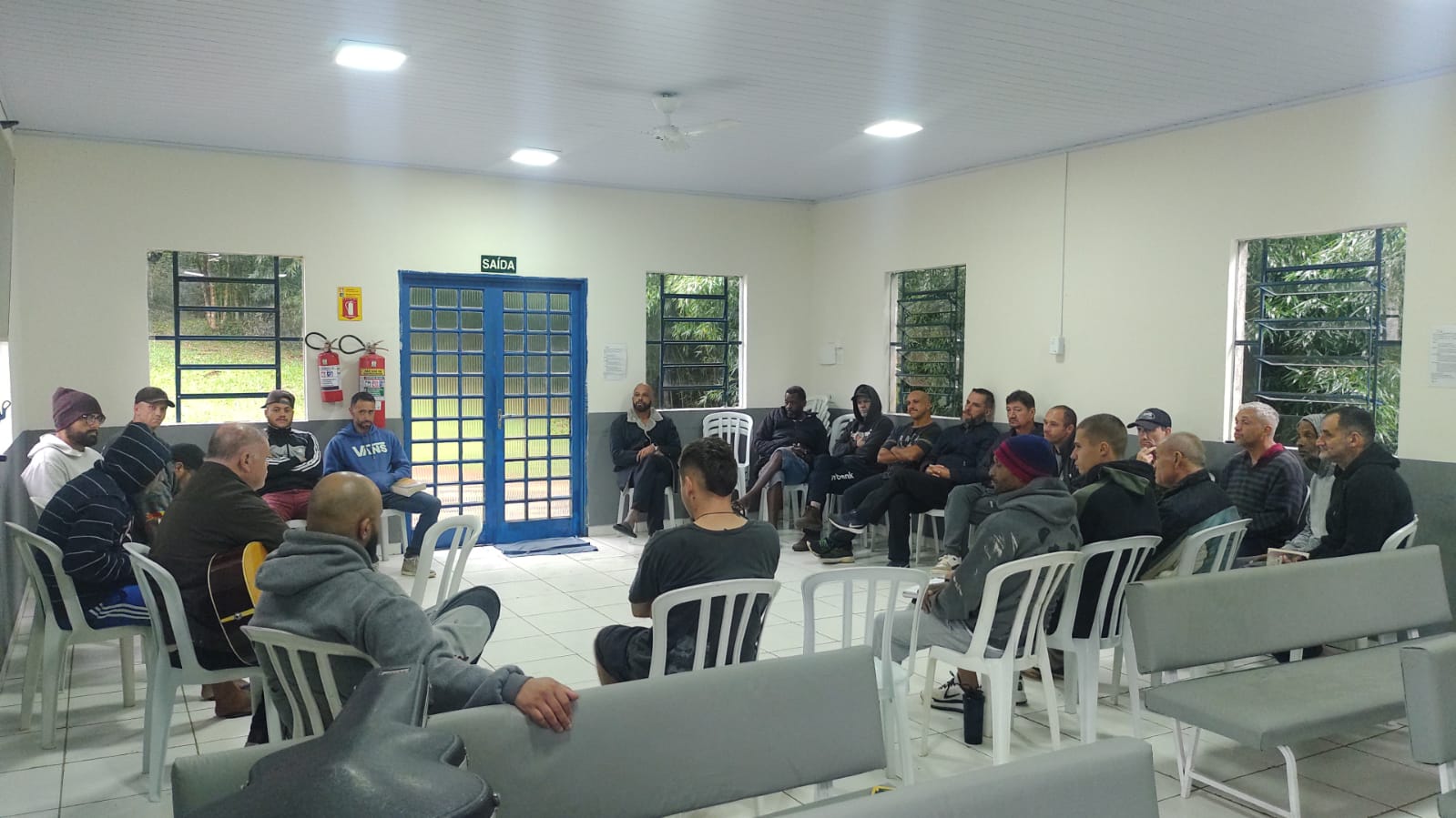 Momento de espiritualidade com o responsável técnico Pastor Allan